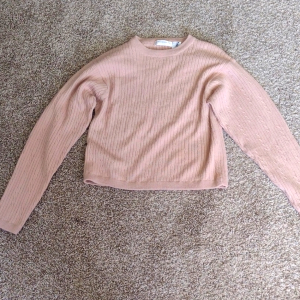 LIZ Claiborne sweater